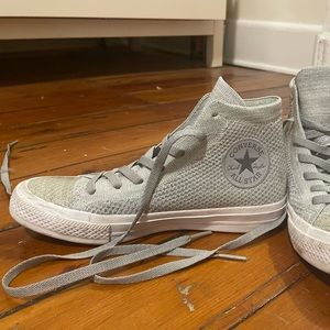 Perfect condition grey converse
